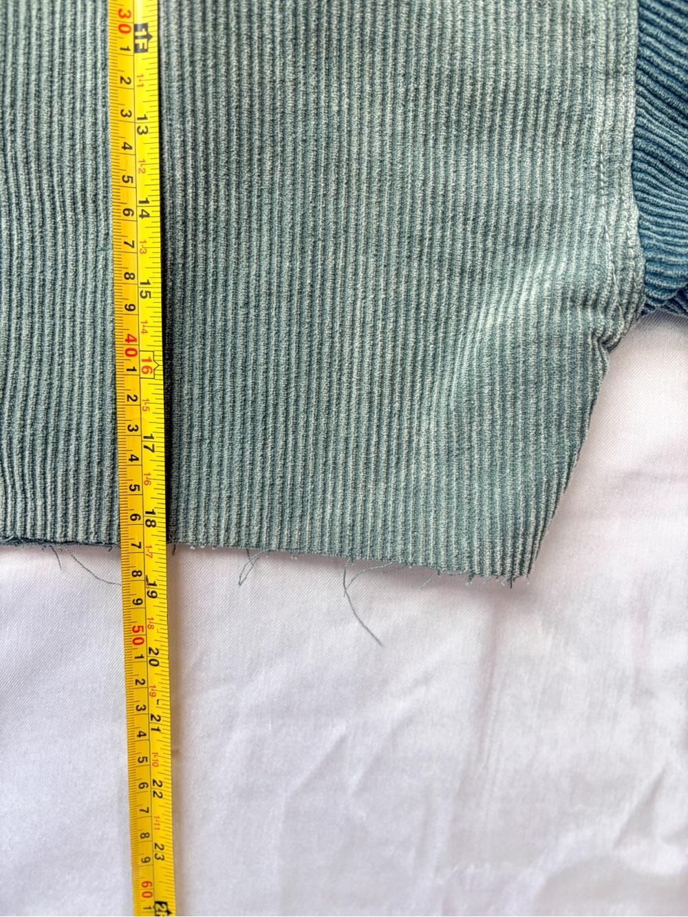 POL Sage Green Colorblock Corduroy Cropped Shacket Raw Hem M Boho Jacket - Picture 10 of 11